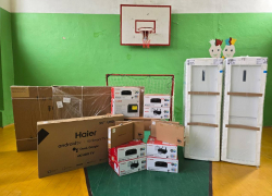 Детские сады и школы Запорожской области получили гумпомощь из Северной Осетии