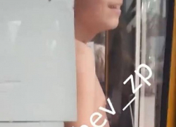 Хотел всем вдуть: полуголый парень возмутил запорожцев в автобусе 