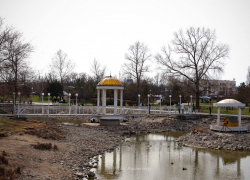 В мэрии Запорожья объяснили, почему пересыхают пруды в городских парках