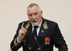 Запорожский сенатор Рогозин разнес чиновников за плохие дороги в Крыму