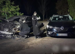 Запорожец сжег Nissan родственника любимой девушки из-за денежной ссоры