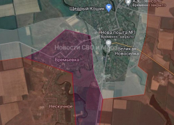 Российские бойцы подняли флаг в селе Времевка на стыке Запорожья и ДНР