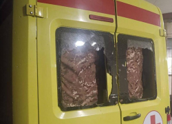 Пациентка и водитель ранены после удара ВСУ по машине «скорой» в запорожском селе