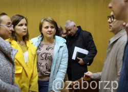 Скандал из-за отобранного у гимназии укрытия разгорелся в городе Запорожье 