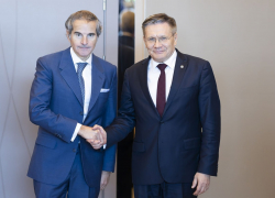 Гросси уклонился от ответа на вопрос об ударах ВСУ по Запорожской АЭС