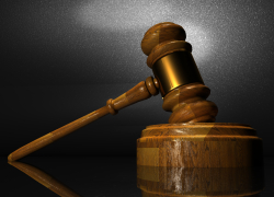 Жителей Бердянска приговорили к колонии за шпионаж и терроризм