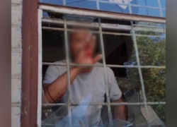 Полицейский рывком спас внезапно воспламенившегося мужчину в Токмаке