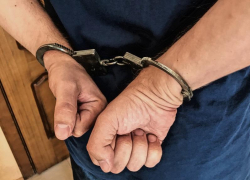 18-летнего дроппера задержали полицейские в Запорожской области 