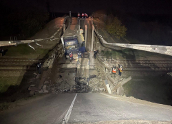 Грузовые ж/д перевозки между Крымом и Запорожской областью приостановлены 