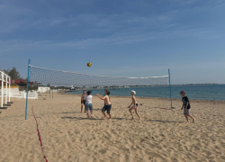 НАО отправит 100 детей из Каменско-Днепровского округа отдыхать в Евпаторию