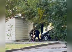 Появилось видео, как запорожец ловко сбежал от военкомов