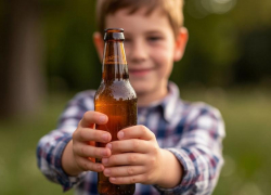 Магазин продал подростку пиво и попал под дело в Бердянске 