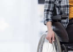 «Гоняют по всем инстанциям»: жительница Запорожской области не смогла переоформить документы об инвалидности