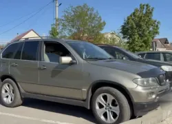Мелитополец на BMW выехал на «встречку» и чуть не спровоцировал аварию в День Победы