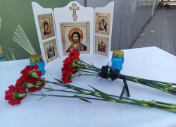 Организован мемориал жертвам украинской атаки на рынок в Токмаке