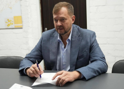 Балицкий раскрыл личность кошмарящего Запорожье военкома из списка преступников для будущего трибунала