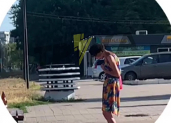 Девушка угрожающе наорала на бутылку пива и стала звездой соцсетей в Запорожье