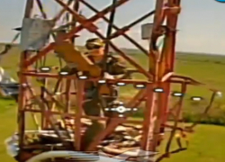 Связист отряда БАРС отбился от дрона ВСУ доской на Запорожском фронте