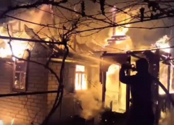 В Запорожской области после удара дрона ВСУ загорелась дача