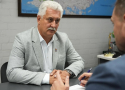 Губернатор Балицкий вызвал на ковёр мэра Бердянска, где не было воды четыре дня