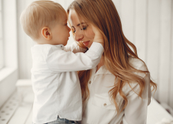 Запорожцам могут разрешить использовать маткапитал для оплаты лечения детей