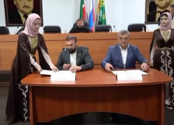 Ас-саляму алейкум: о чём договорился мэр Мелитополя Золотарев с чеченцами