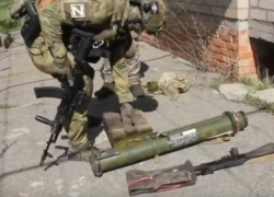 Тайник с оружием нашли силовики в доме боевика ВСУ в Запорожской области