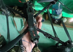 Десантники показали сбитый дрон ВСУ со свастикой на Запорожском фронте