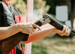 Запорожец пытался застрелить собутыльника из ружья