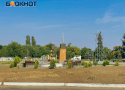 Женщина лишилась руки, школьника посекло осколками: раскрыты последствия удара ВСУ по Каменке-Днепровской