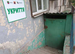 Новенькие укрытия по цене квартиры в Запорожье уже пришли в негодность