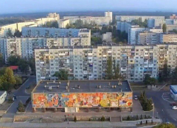 Пенсионер получил травмы после комбоудара ВСУ по жилому району Энергодара