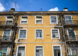 Власти Мелитополя готовы помочь жителям аварийных домов