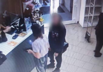 18-летний запорожец присвоил потерянный кошелёк с круглой суммой денег внутри и попал под дело