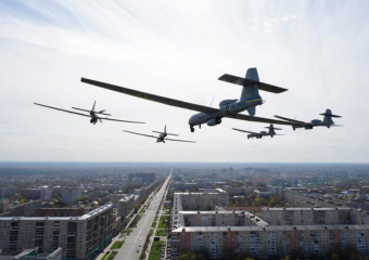 Дроны ВСУ ударили по дороге на въезде в Энергодар и по жилому дому в городе