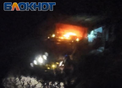 Коммунальщики наносили разметку на дорогу во время ночных ударов ВСУ в Мелитополе