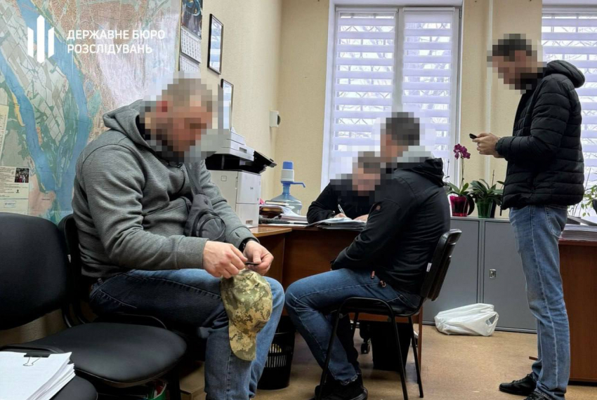 В Запорожье задержали начальника пожарной части за попытку «спасти» знакомого от мобилизации
