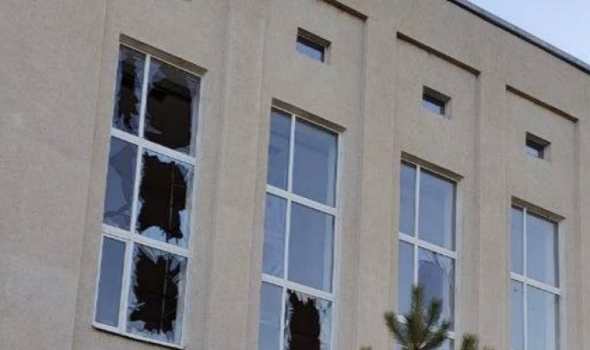 Бригада из Пензенской области отремонтирует здания в Токмаке, разрушенные атакой ВСУ