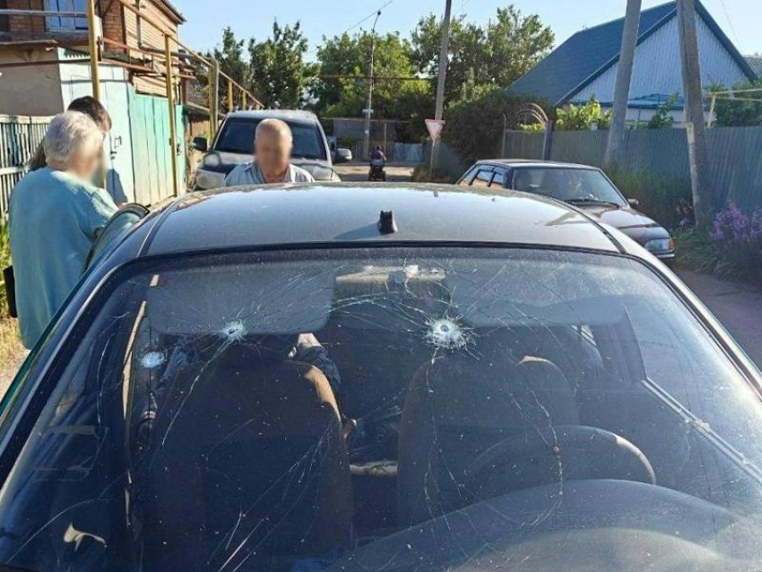 Три пенсионера ранены после удара дрона ВСУ по машине в Пологовском округе Запорожской области
