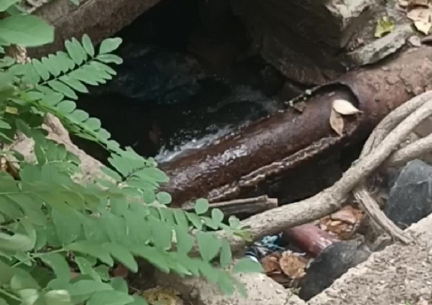 Жители Бердянска показали на видео место новой аварии на водопроводе