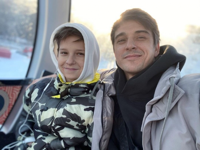 Учится в лучшей столичной школе и в 16 лет играет в кино: как живет сын запорожского актера Станислава Бондаренко