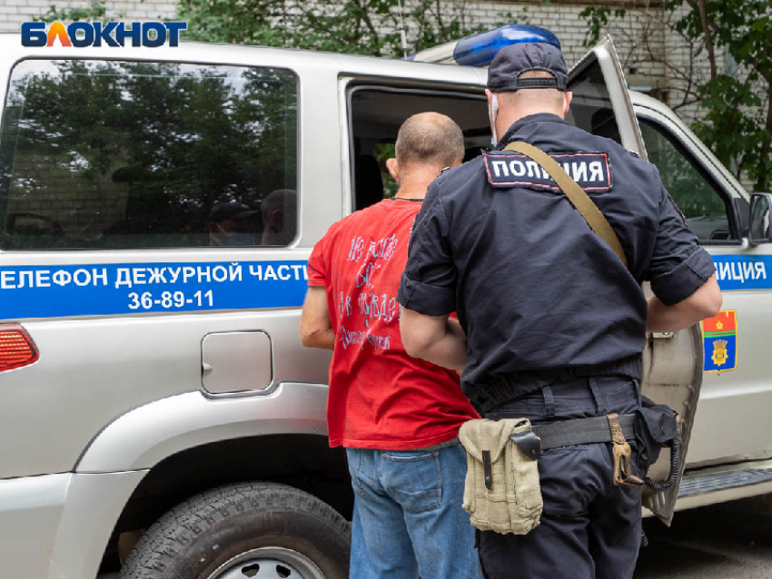 Пьяный мужчина избил полицейского на токмакском рынке