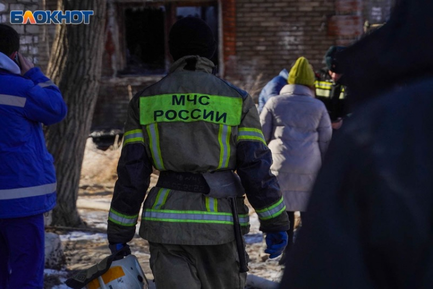 Украинские дроны ударили по сотрудникам МЧС в Васильевке