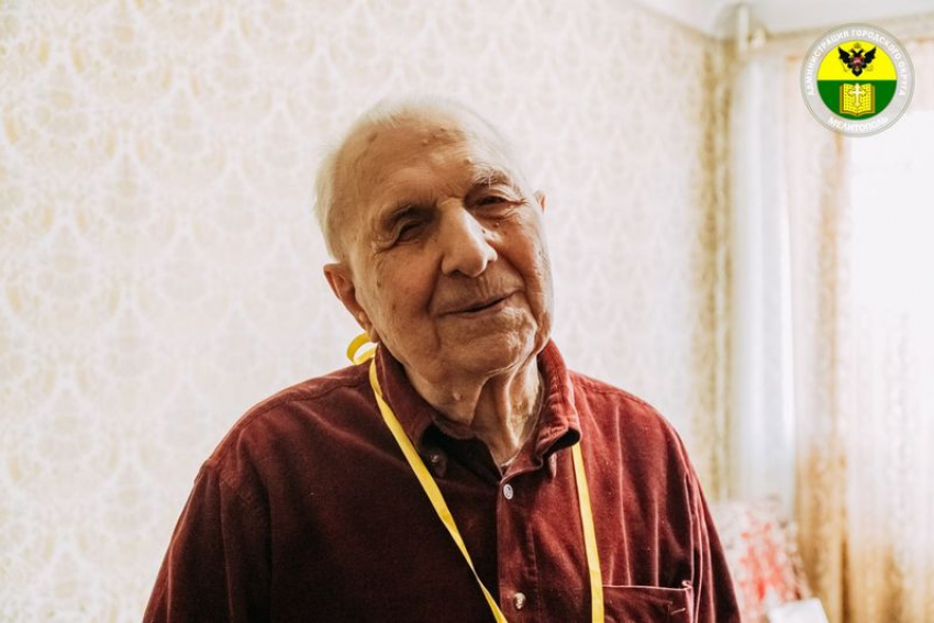 Ветеран ВОВ Николай Голофаст отметил вековой юбилей в Мелитополе