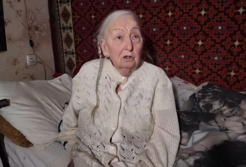 Только после обращения на прямую линию Путина власти помогли пенсионерке из Мелитополя