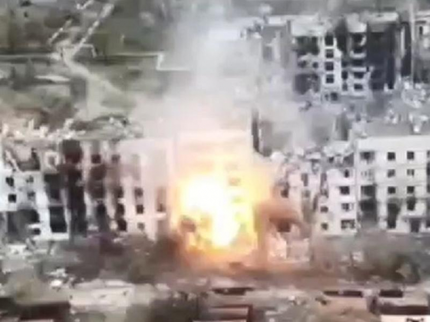 Выбивали ВСУ из сожжённых домов, разбирали их укрытия: «БАРС-Сармат» поразил более 20 значимых целей в Запорожье