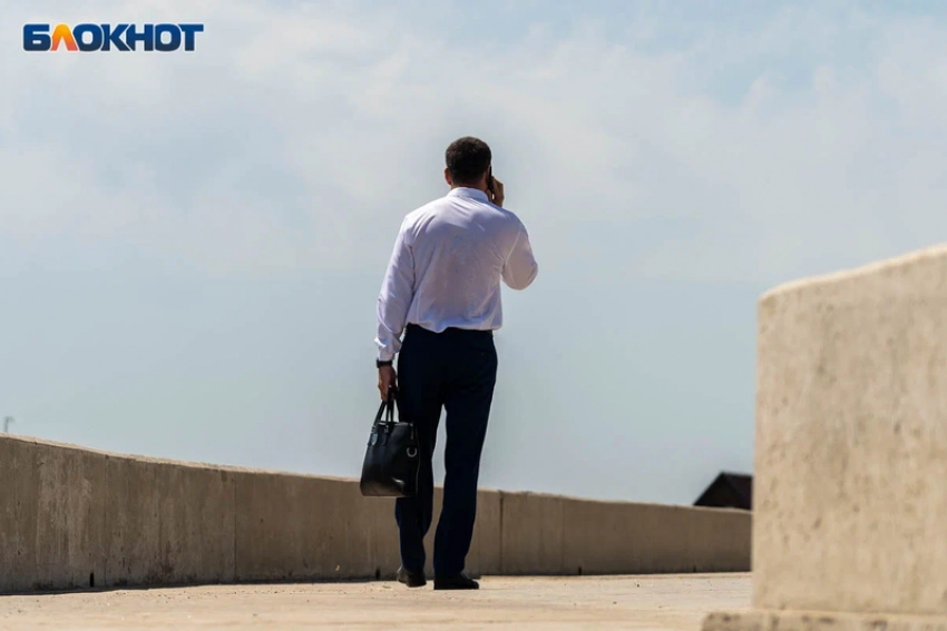 «Люди беспомощны»: почти неделю живут без связи жители Михайловского района