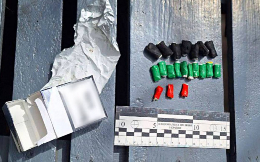 Полицейские задержали закладчика в Запорожье