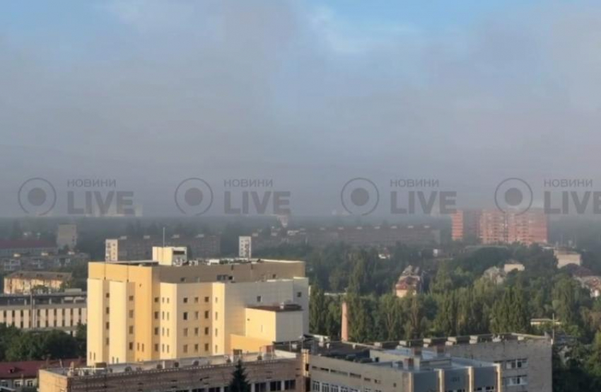 Летели через Запорожье: оборонные заводы Киева оказались под ударом ракет