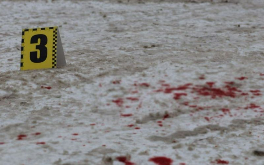 Врачи раскрыли состояние парня, который стрелял по прохожим и ранил себя в голову в Запорожье